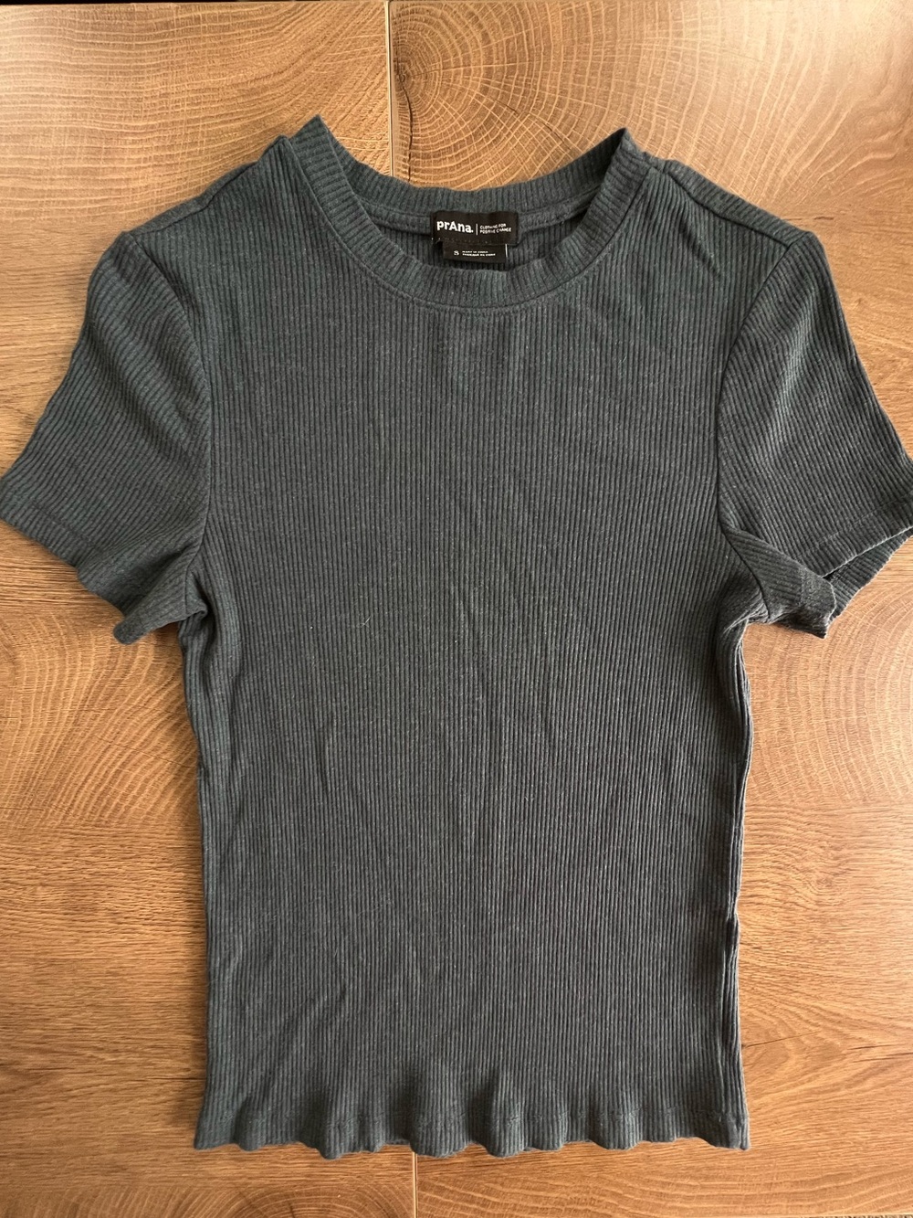 prAna Ribbed Tshirt - Picture 3 of 4